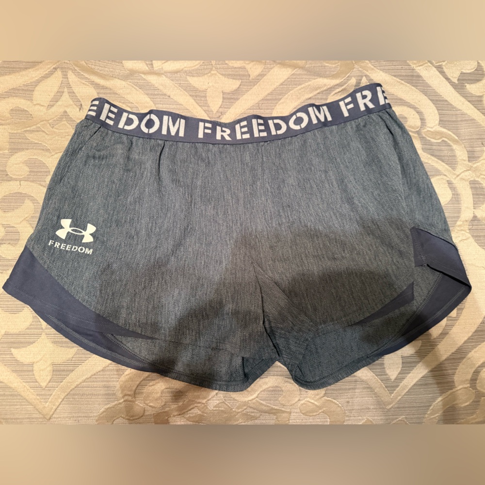 Under Armor Women's Gray Athletic Shorts
